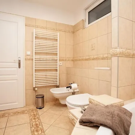 Emerald Apartamento